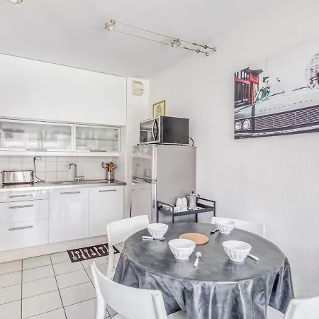 Le Cesaree-5 By Interhome Appartamento *